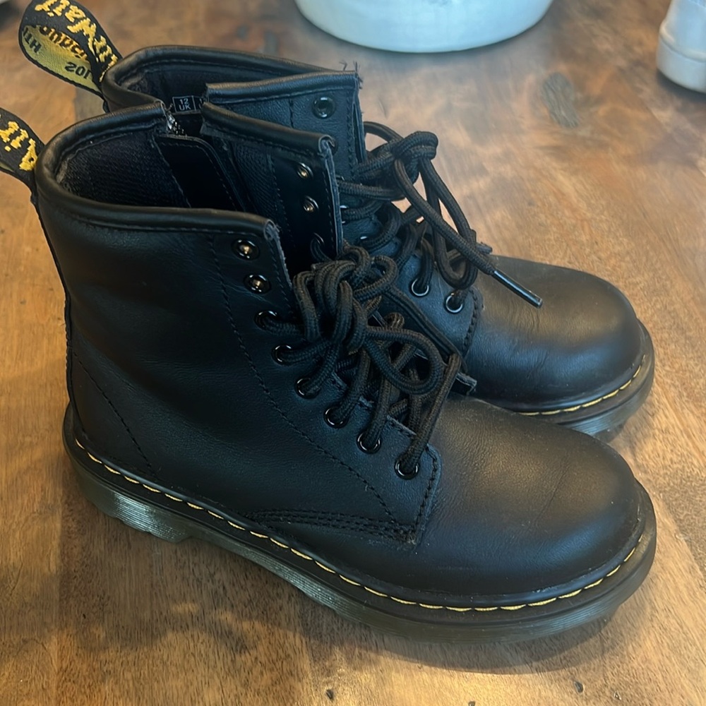 Kids Dr Martens